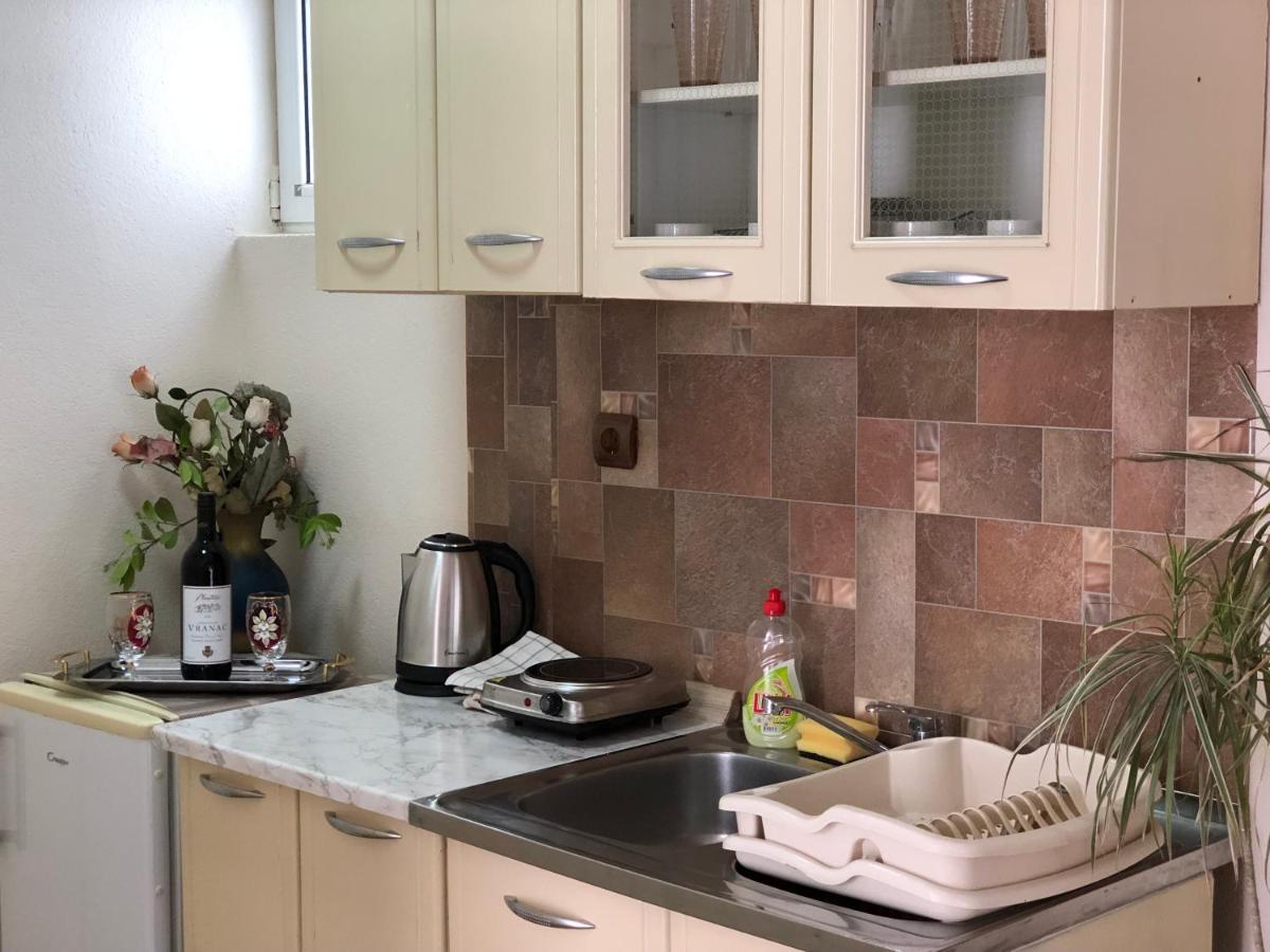 Apartments Monte Casa Бар Экстерьер фото