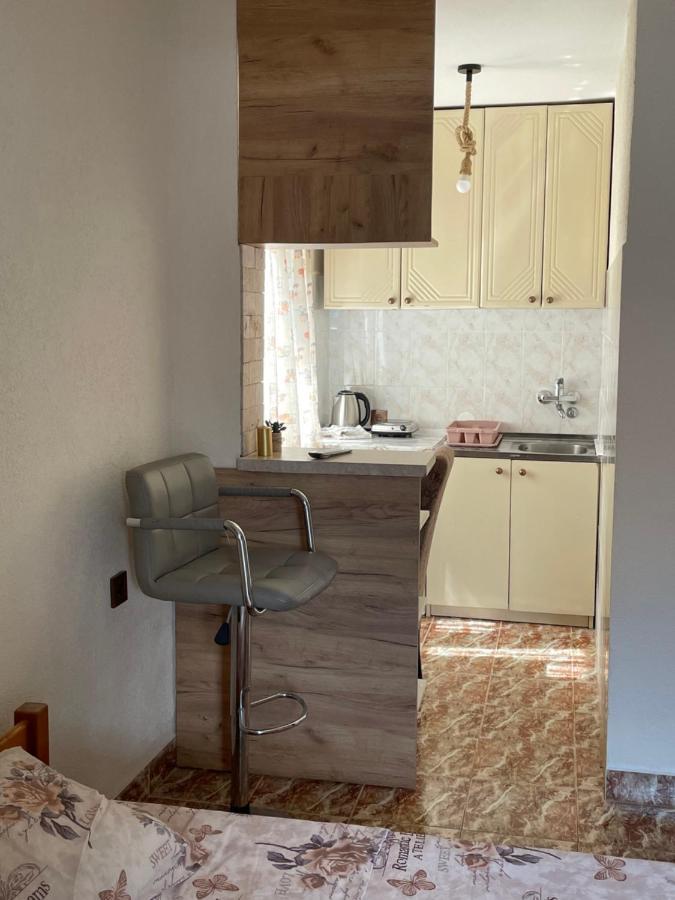 Apartments Monte Casa Бар Экстерьер фото