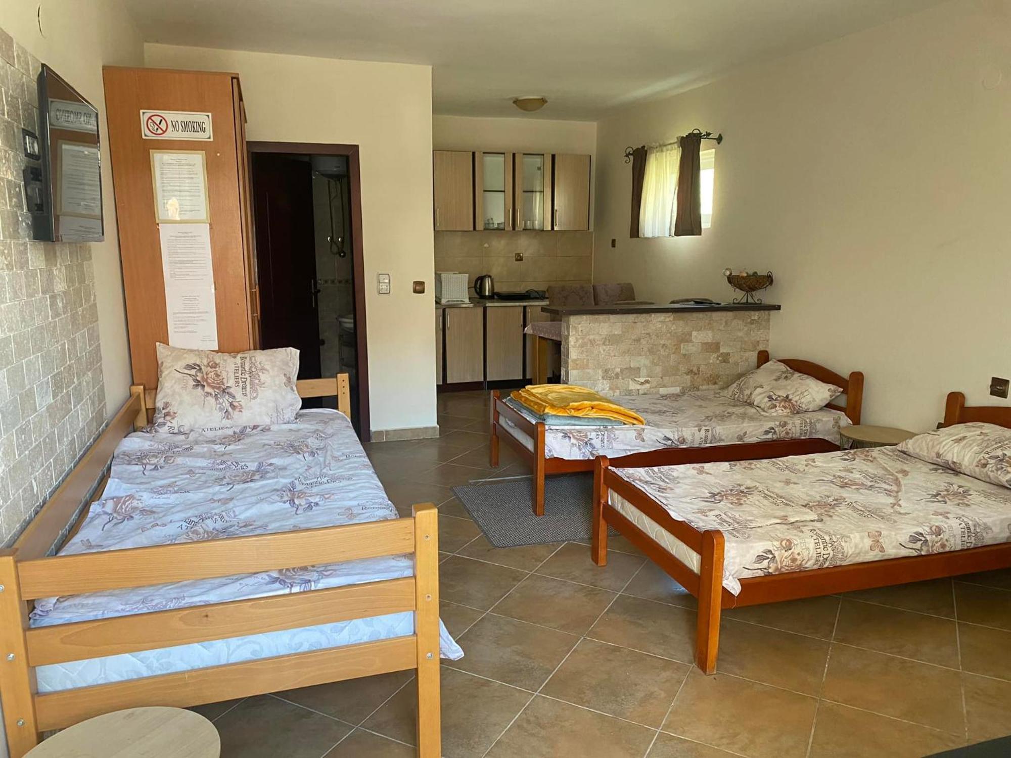 Apartments Monte Casa Бар Экстерьер фото